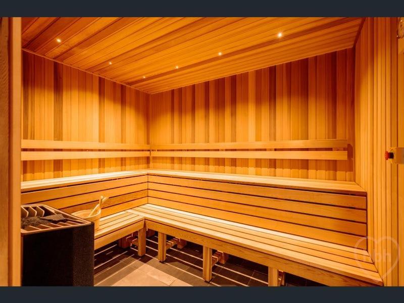 2 Bed 2 Bath Luxury Apartment In Braddon Canberra - Free Heated Pool, Gym, Parking エクステリア 写真
