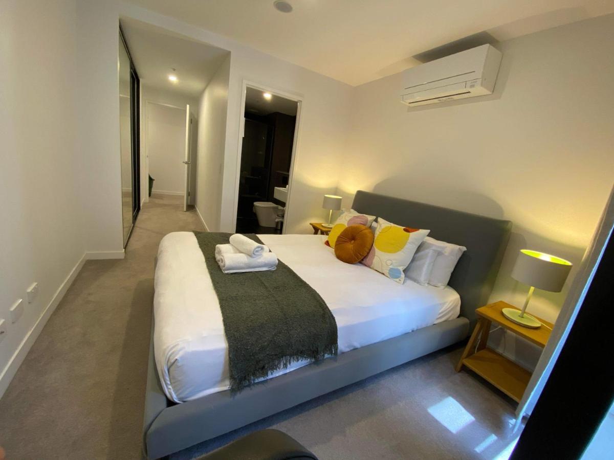 2 Bed 2 Bath Luxury Apartment In Braddon Canberra - Free Heated Pool, Gym, Parking エクステリア 写真