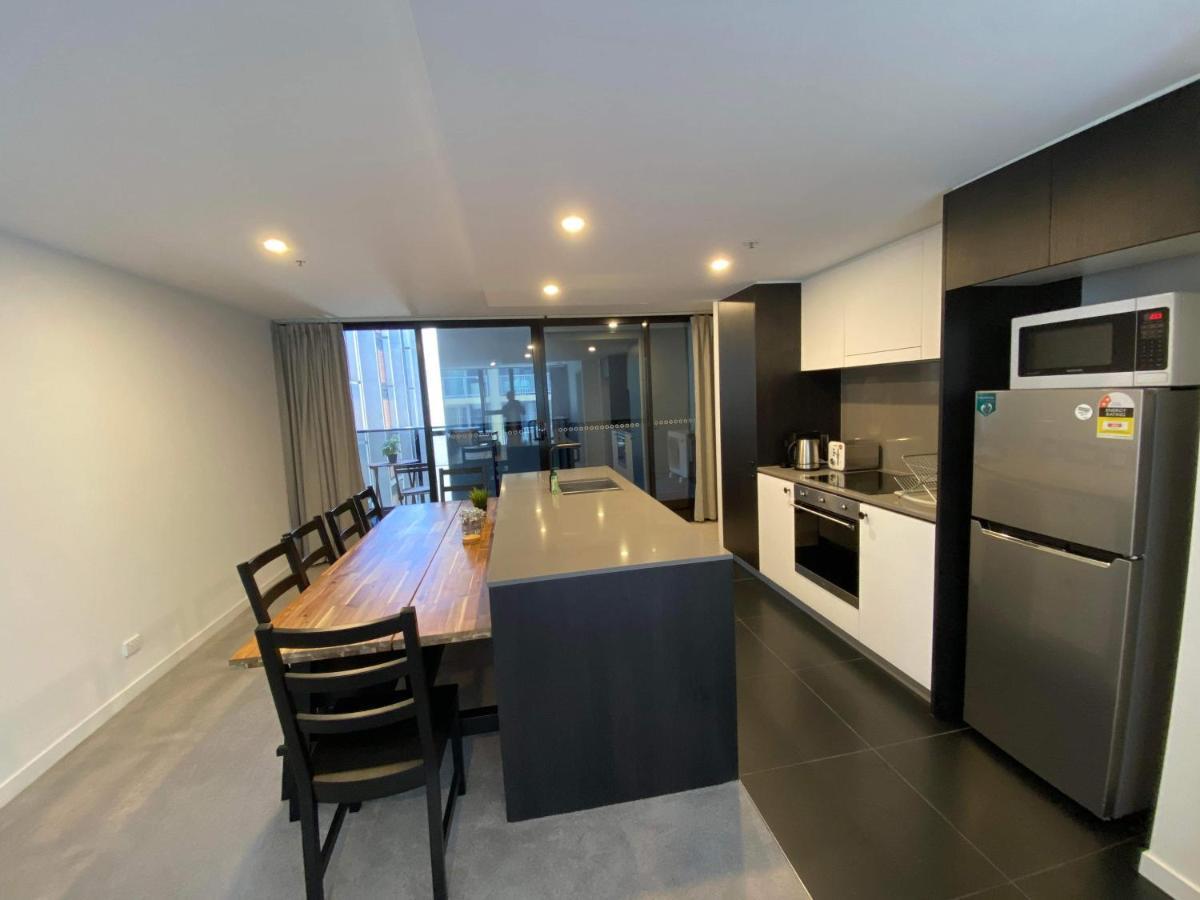 2 Bed 2 Bath Luxury Apartment In Braddon Canberra - Free Heated Pool, Gym, Parking エクステリア 写真